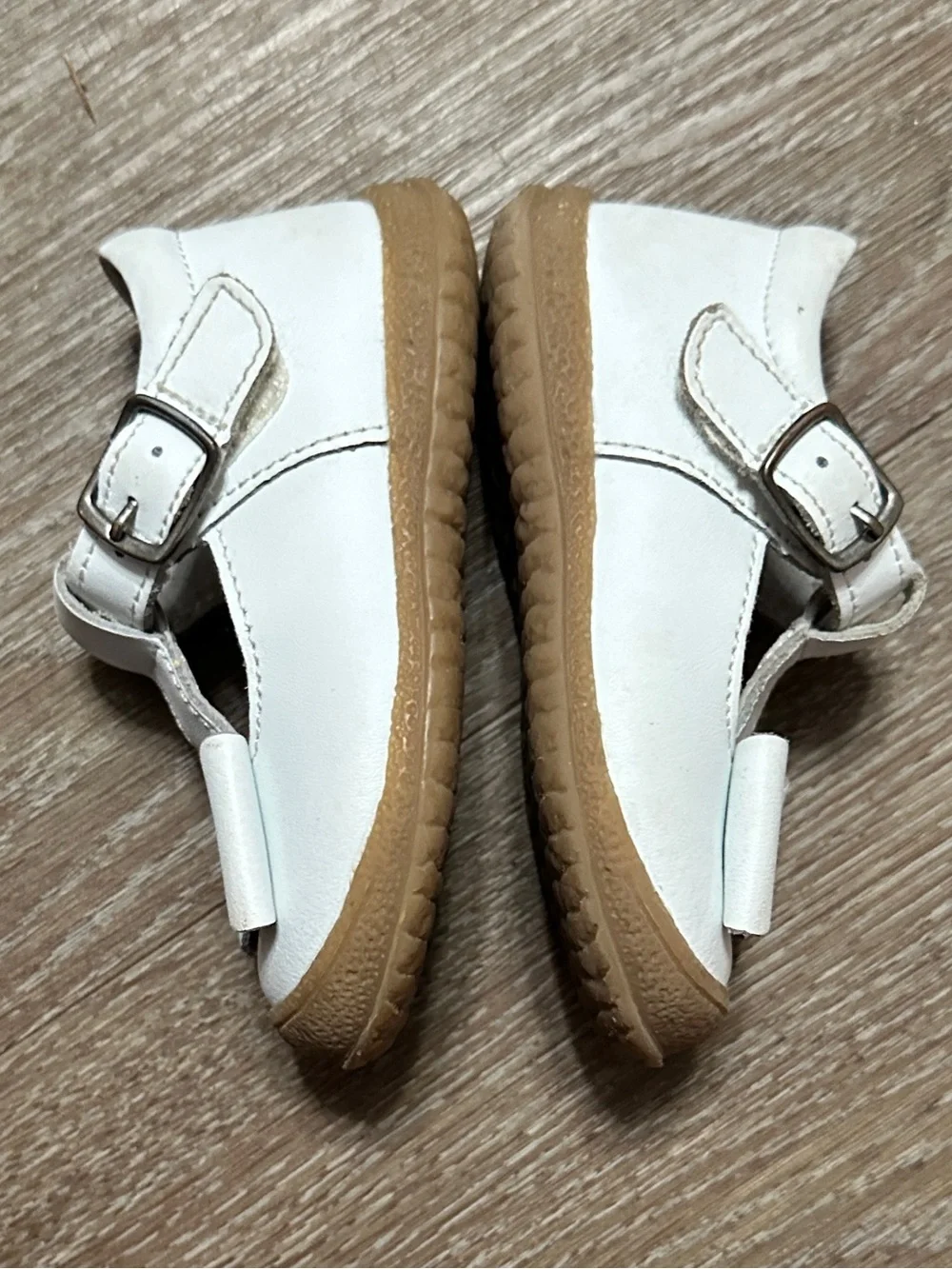 Girls' L'Amour Emma Bow T-Strap Mary Jane Shoe VGC Size 4 White Baby Toddler